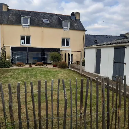 Petit T2 A Proximite De Quimper Appartamento